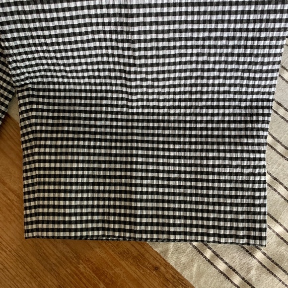 Talbots Seersucker Black/White Check Capris - Picture 7 of 11
